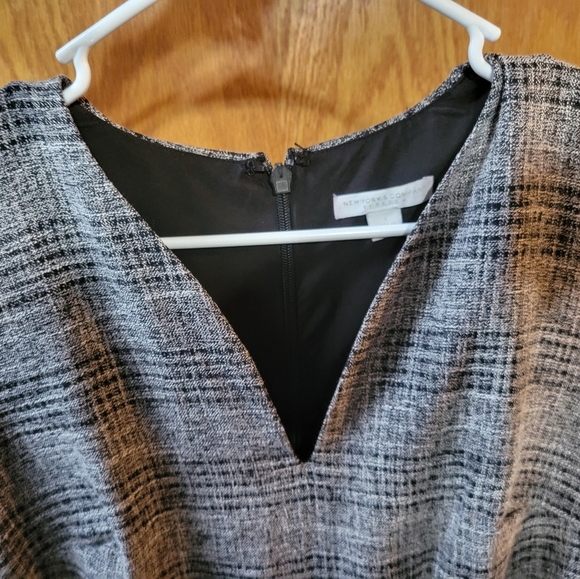 New York and Company pencil dress size 4 - Picture 5 of 7
